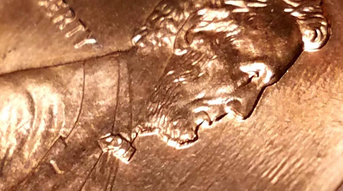 1993-P-Lincoln-Excessive-Plating-Build-Up-At-Chin-And-Neck-On-Obverse?